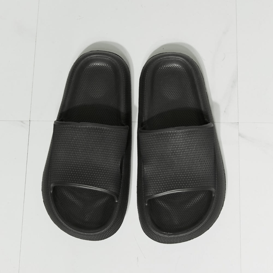 Trendsi Hospital Stay Must Haves MMShoes Arms Around Me Open Toe Slide in Black